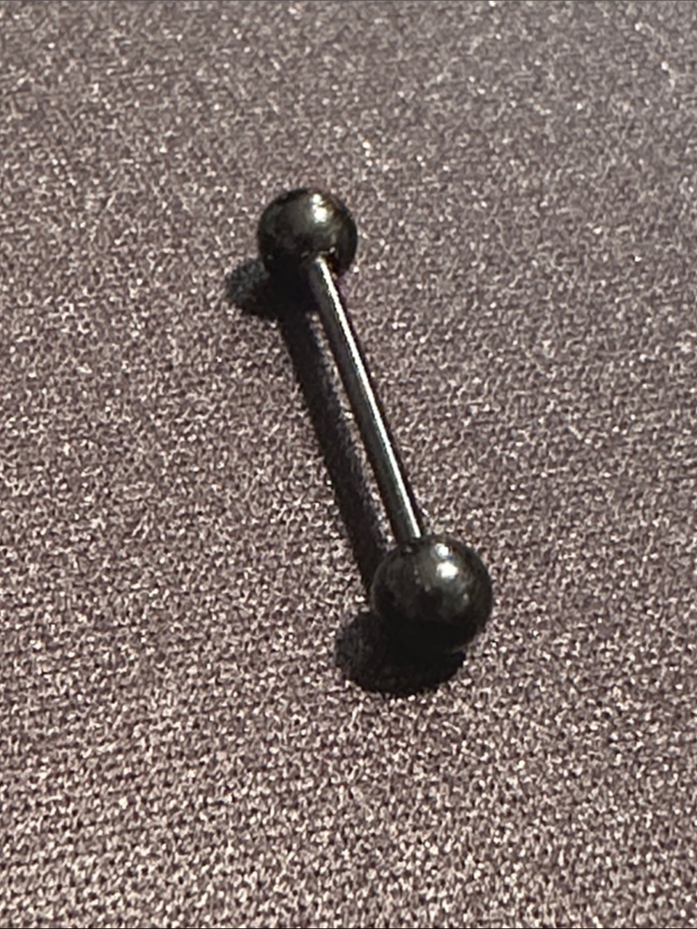 Black Stainless Steel Barbell Tongue Ring
B8